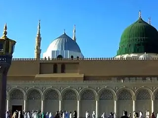 15 Days Premium Umrah Tour - Tour Thumbnail Image